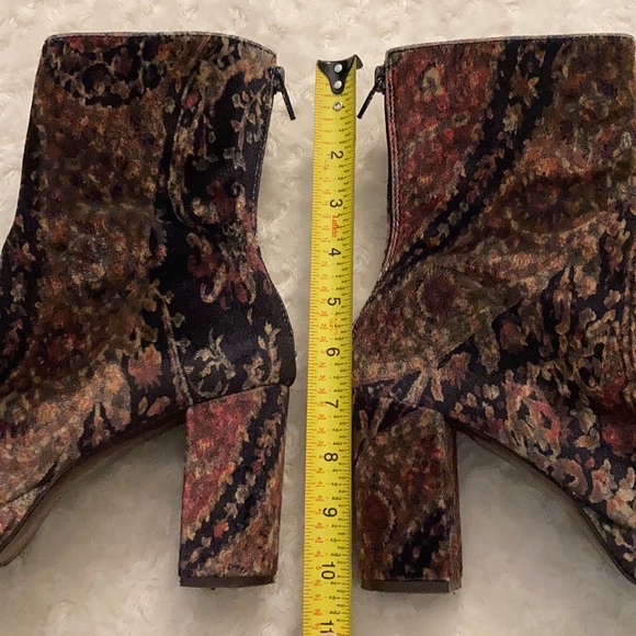 Free People velvet booties - Picture 10 of 11